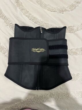 Black Waist Trainer with Adjustable Velcro Strap